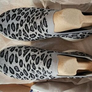 Skechers Black and Gray Sneakers with Superior Comfort